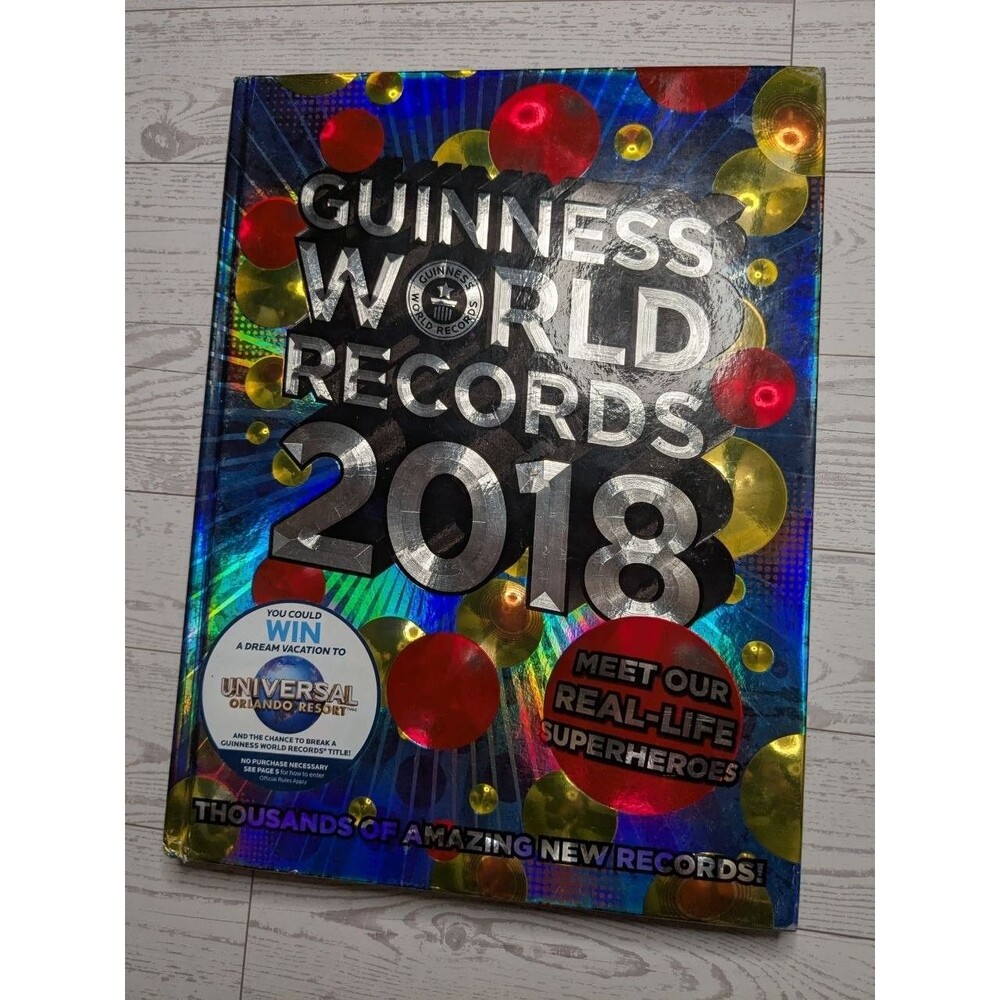 Guinness World Records 2018 Hardcover Book Superheroes Edition